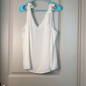 Express Tie Tank